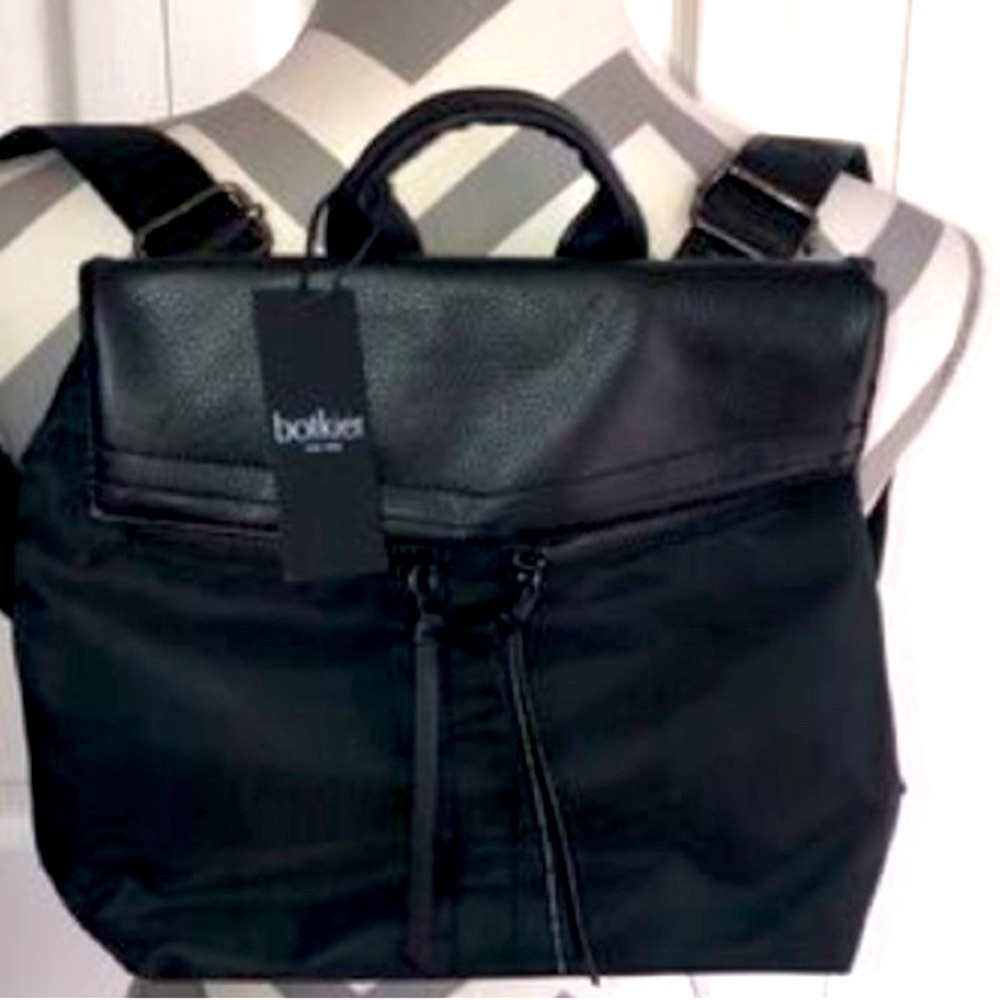 BOTKIER NEW YORK COUTURE AUTH-BLACK SLEEK PRADA LIKE NYLON TEXTURE LIGHT FEEL - Picture 2 of 12